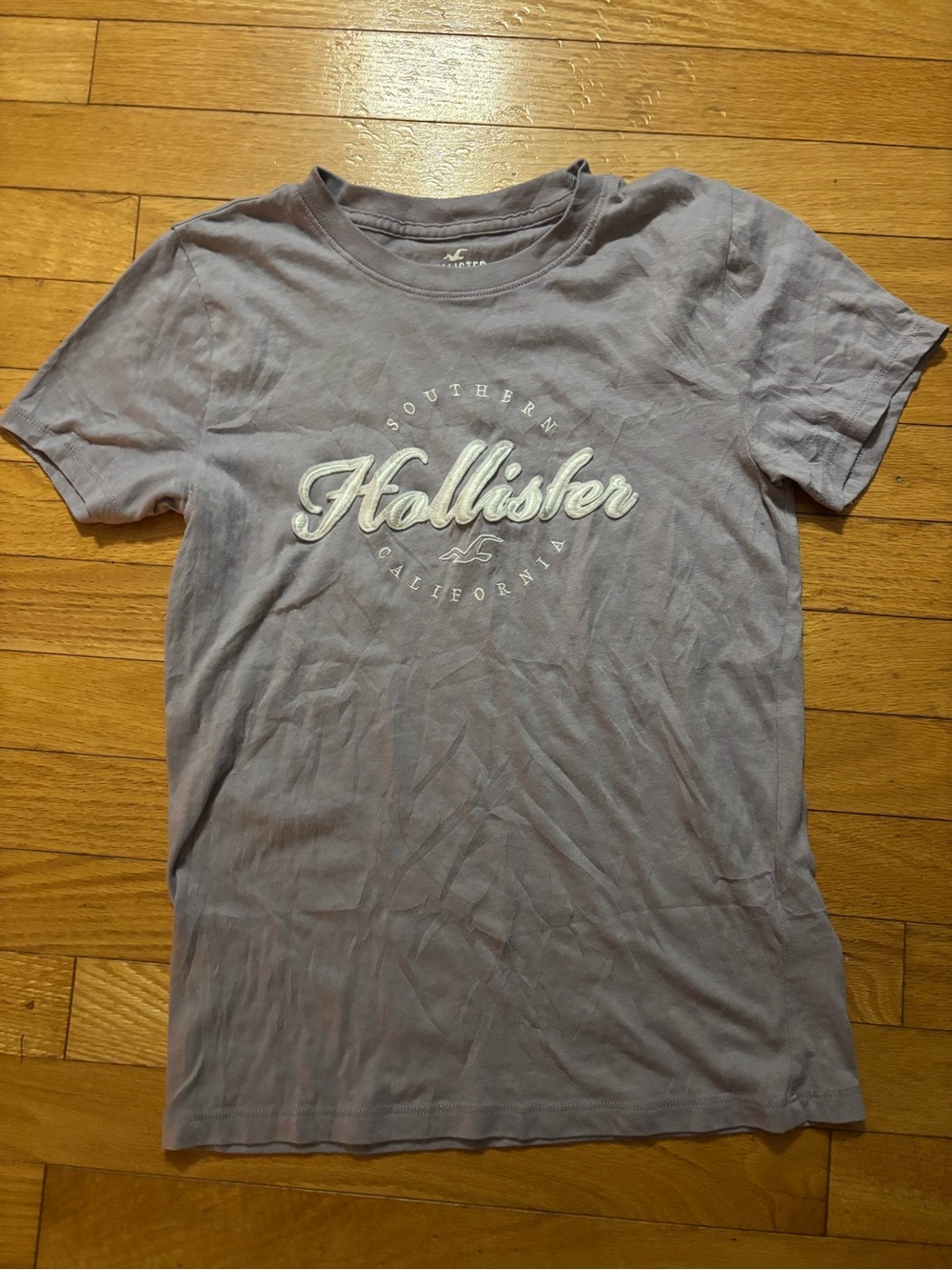 Vintage Hollister Lilac Logo Short Sleeve Tee